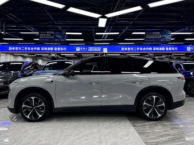 2023 Nio ES8 75kWh Executive