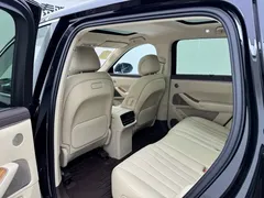 2026 Aito M7 EREV Pro+ 4WD 5-seat, чёрный — фото 31