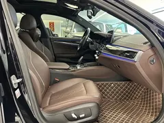 2021 BMW 5 Series 525Li M Sport Package, чёрный — фото 12