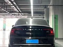 2023 Volvo S90, чёрный — фото 6