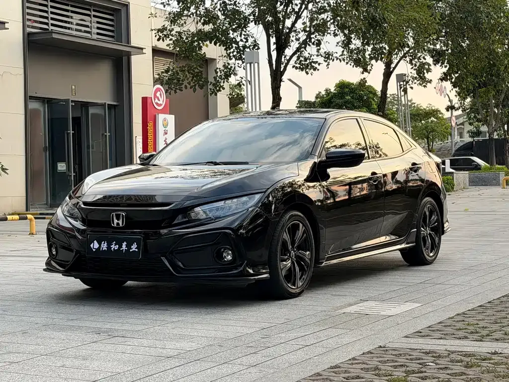 2021 Honda Civic Hatchback 220Turbo CVT