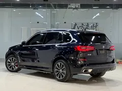2022 BMW X5 30Li Premium M Sport Package, чёрный — фото 3