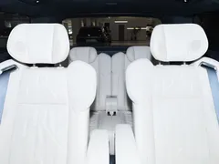 2024 Zeekr 009 6-Seat Executive 4WD 108kWh, белый — фото 24