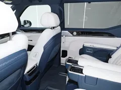 2024 Zeekr 009 6-Seat Executive 4WD 108kWh, белый — фото 30
