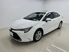 2022 Toyota Levin Hybrid 1.8H E-CVT Luxury, белый — фото 1