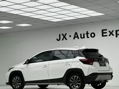 2022 Toyota Yaris L Zhixuan X 1.5L CVT Premium, белый — фото 7