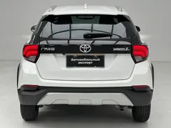 2022 Toyota Yaris L Zhixuan X 1.5L CVT Premium, белый — фото 9