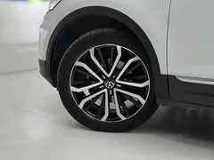 2022 Volkswagen T-Roc 280TSI DSG 2WD Comfort Plus, белый — фото 13