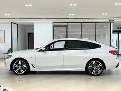 2021 BMW 6 Series GT 630i M Sport Package, чёрный — фото 4
