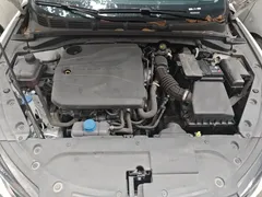 2022 Changan Eado PLUS 1.4T GDI DCT Premium, белый — фото 21