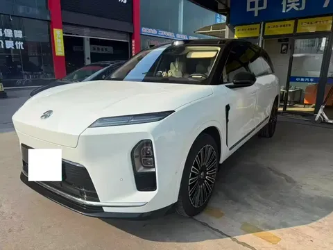 2026 Nio ES8 6-seat Executive Luxury