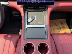 2026 Aito M7 EV Max 4WD 5-Seat, белый — фото 14