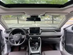 2021 Toyota RAV4 2.0L CVT 2WD Fashion, белый — фото 6