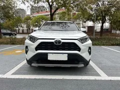 2021 Toyota RAV4 2.0L CVT 2WD Fashion, белый — фото 10