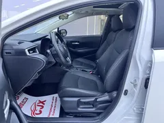 2021 Toyota Corolla 1.2T S-CVT Elite, белый — фото 7