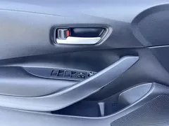 2021 Toyota Corolla 1.2T S-CVT Elite, белый — фото 8