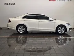 2021 Volkswagen Lamando 230TSI DSG Fashion, белый — фото 3