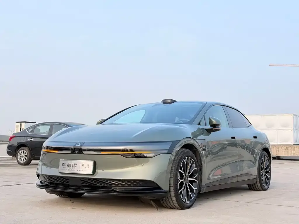 2025 Zeekr 007 Long Range RWD Smart Driving 100kWh