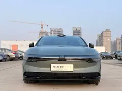 2025 Zeekr 007 Long Range RWD Smart Driving 100kWh — фото 2