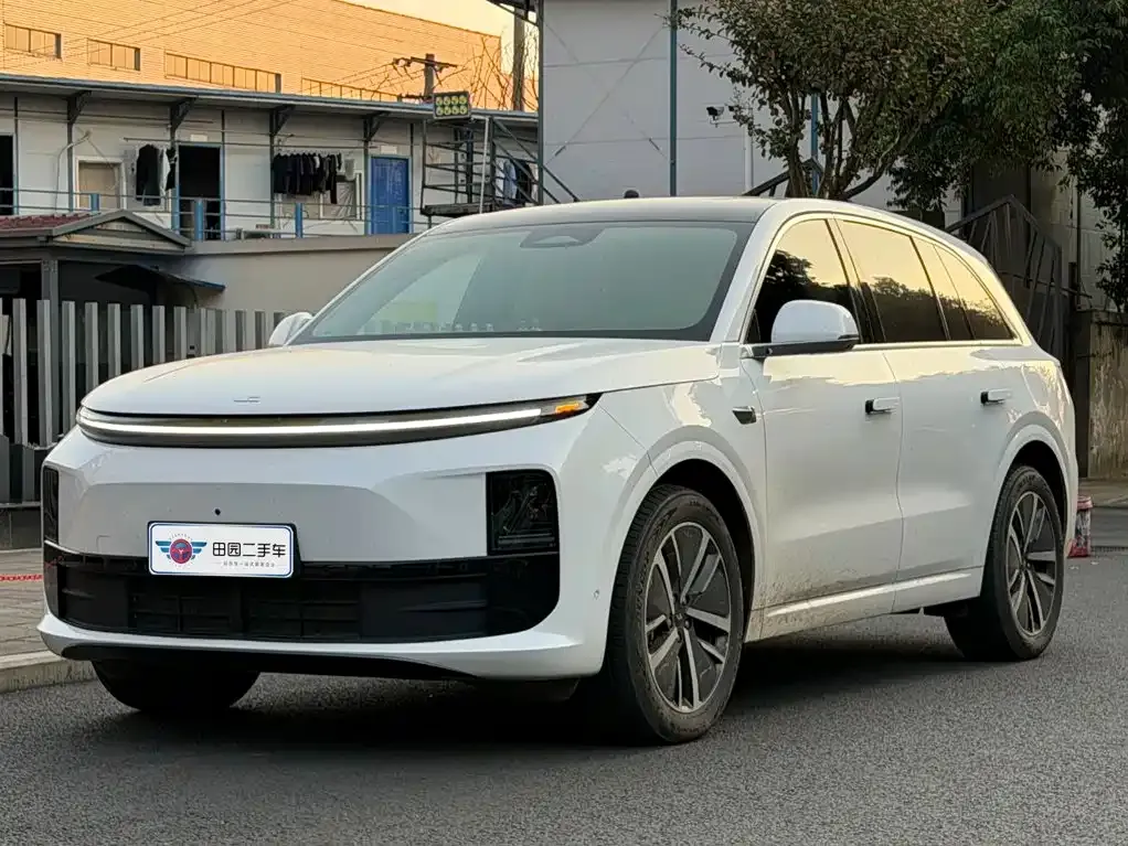 2024 Li Auto L6