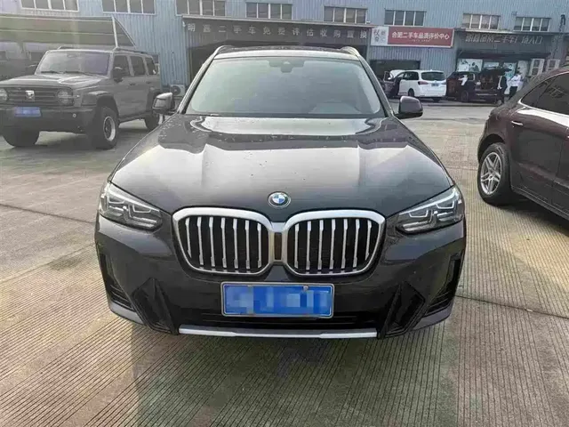 2022 BMW X3