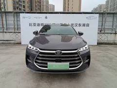 2021 BYD Tang DM-i PHEV 112km Premium — фото 2