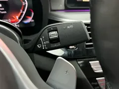 2022 BMW 5 Series 530Li Premium M Sport Package, белый — фото 23