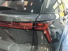 2023 Changan CS75 PLUS 3rd Gen 1.5T AT Premium — фото 8