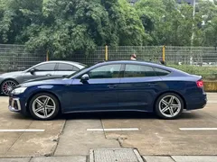 2021 Audi A5 Sportback 40 TFSI Fashion, синий — фото 7