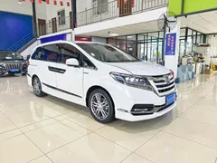 2019 Honda Elysion 2.0L Hybrid, белый — фото 3