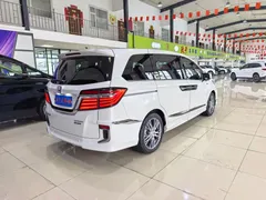2019 Honda Elysion 2.0L Hybrid, белый — фото 23