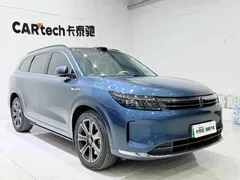 2024 Aito M7 1.5T Smart Driving 4WD Ultra 5-seat, синий — фото 3