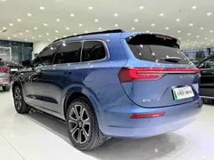 2024 Aito M7 1.5T Smart Driving 4WD Ultra 5-seat, синий — фото 4