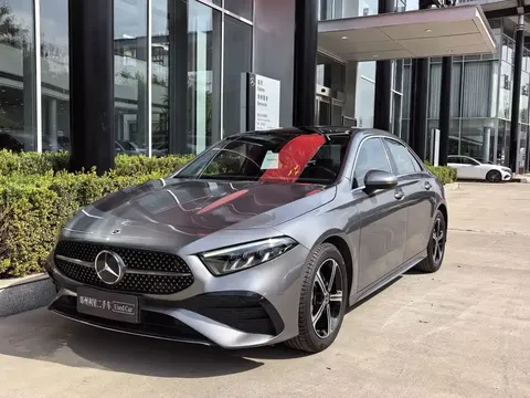 2023 Mercedes-Benz A-Class A 200 L Fashion