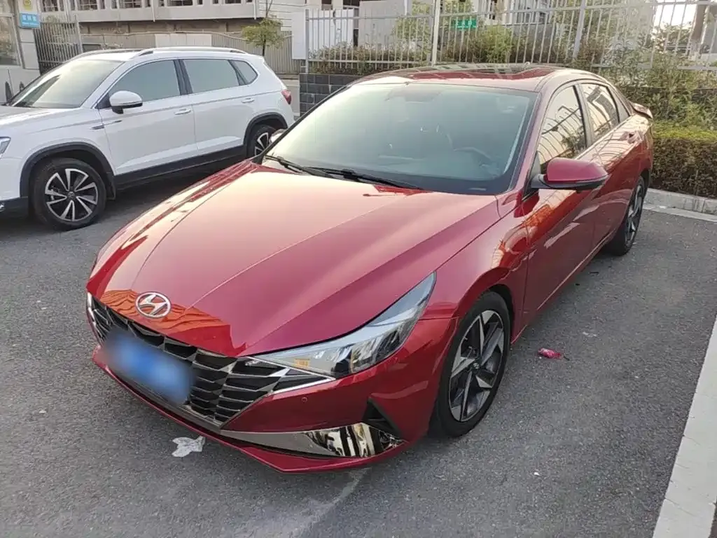 2021 Hyundai Elantra 1.5L CVT LUX Premium