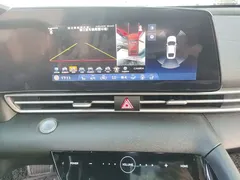 2021 Hyundai Elantra 1.5L CVT LUX Premium — фото 13