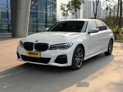2022 BMW 3 Series 320Li M Sport Package, белый — фото 1