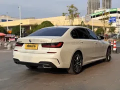 2022 BMW 3 Series 320Li M Sport Package, белый — фото 7