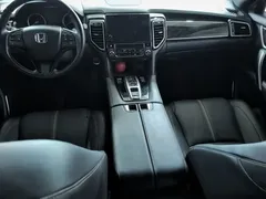 2020 Honda UR-V 370TURBO 2WD Premium, белый — фото 8