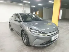2025 BYD Qin L EV 545km Superior — фото 3