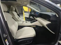 2025 BYD Qin L EV 545km Superior — фото 11