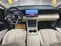 2025 BYD Qin L EV 545km Superior — фото 14