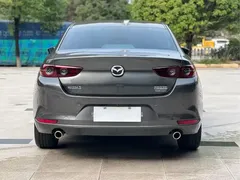 2021 Mazda 3 2.0L AT — фото 5