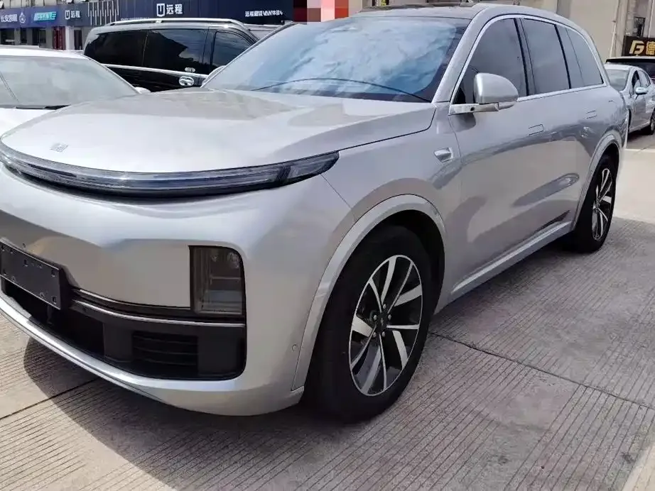 2023 Li Auto L8