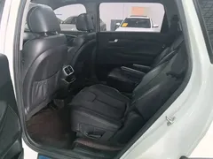 2020 Hyundai Santa Fe 380 TGDi AT 2WD GLS Luxury, белый — фото 17