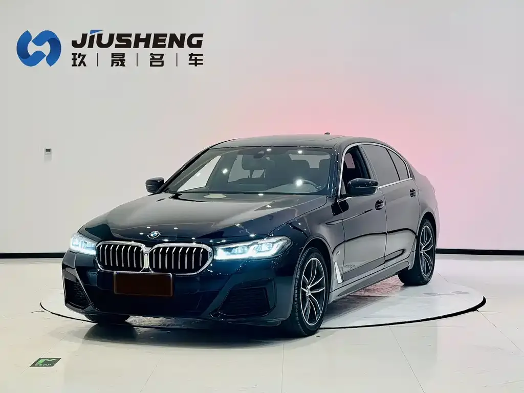 2021 BMW 5 Series 525Li M Sport Package