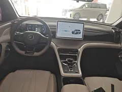 2023 BYD Song Pro Champion DM-i PHEV 71km Exceed, белый — фото 10