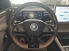 2023 BYD Song Pro Champion DM-i PHEV 71km Exceed, белый — фото 11