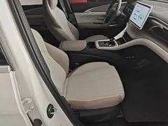 2023 BYD Song Pro Champion DM-i PHEV 71km Exceed, белый — фото 25