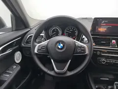 2021 BMW 1 Series 120i M Sport, белый — фото 11